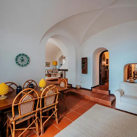 Villa White By Elite